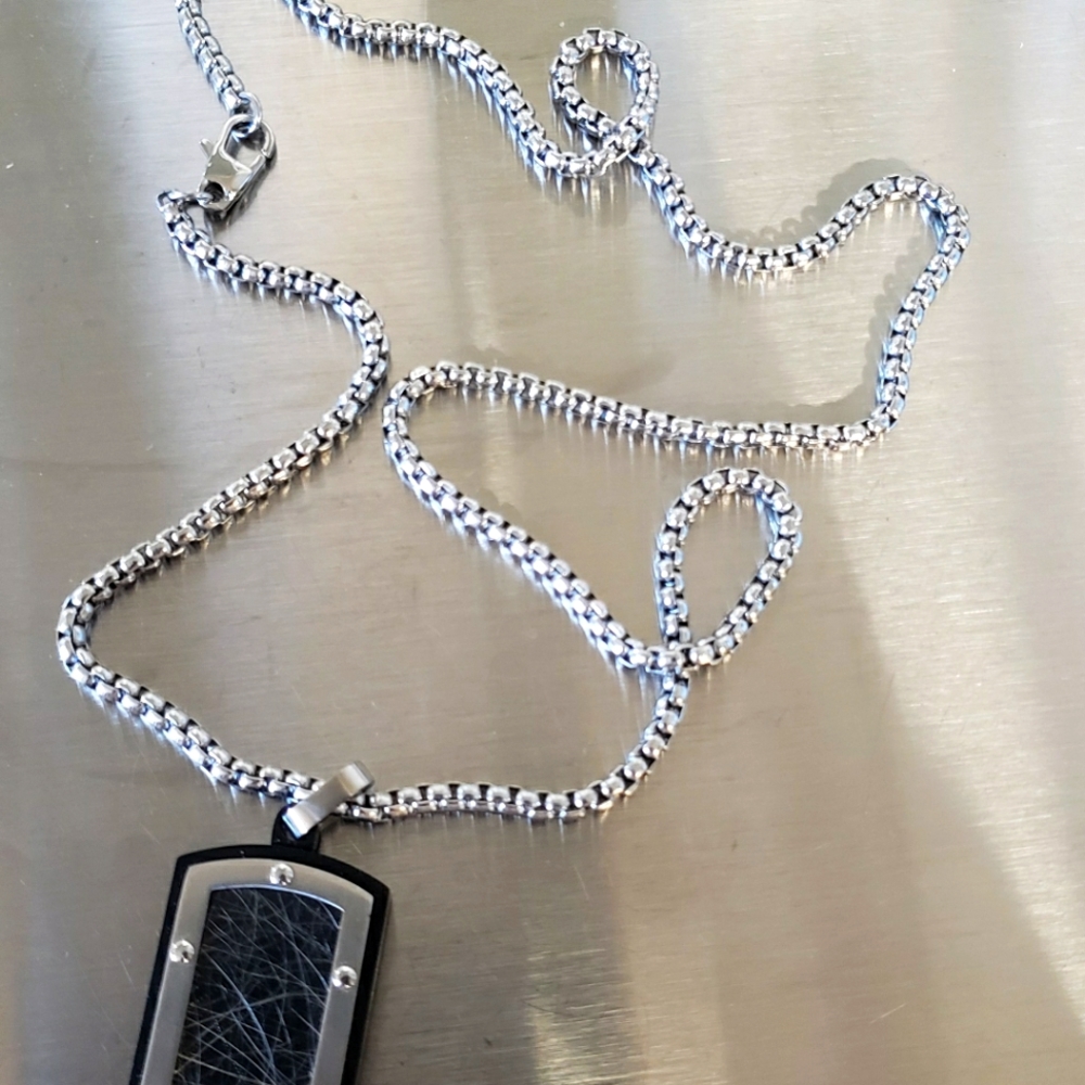 Men's necklace